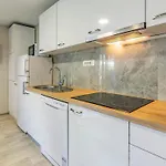 Casa vacanze Mobile Superior-6 By Interhome